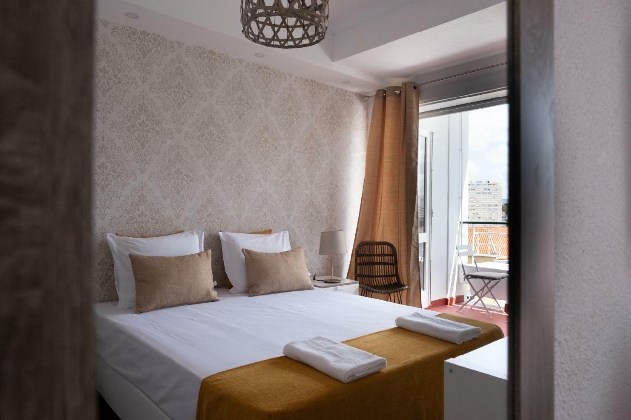 4U Lisbon Suites & Guesthouse VII Airport Екстер'єр фото