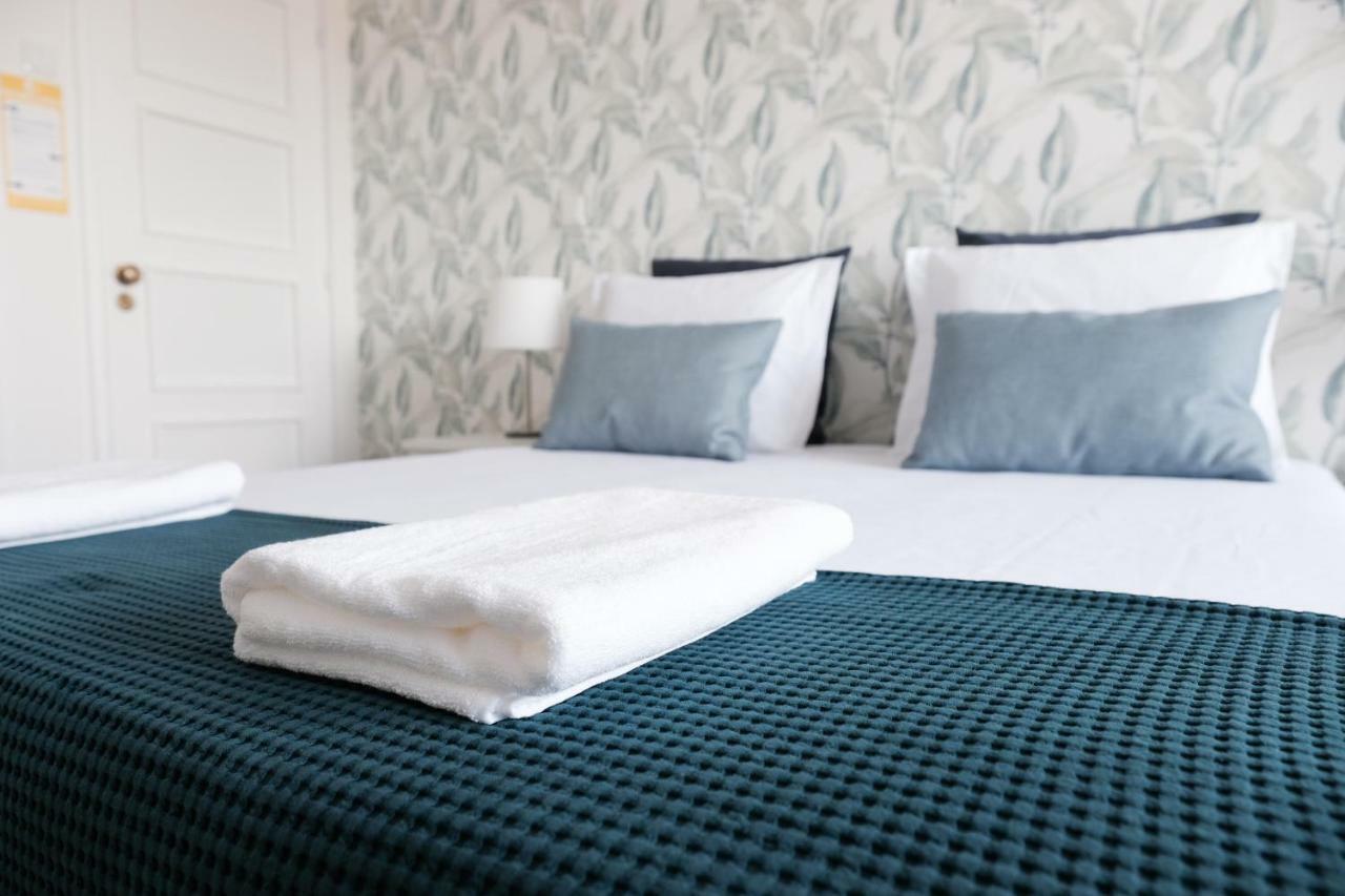 4U Lisbon Suites & Guesthouse VII Airport Екстер'єр фото