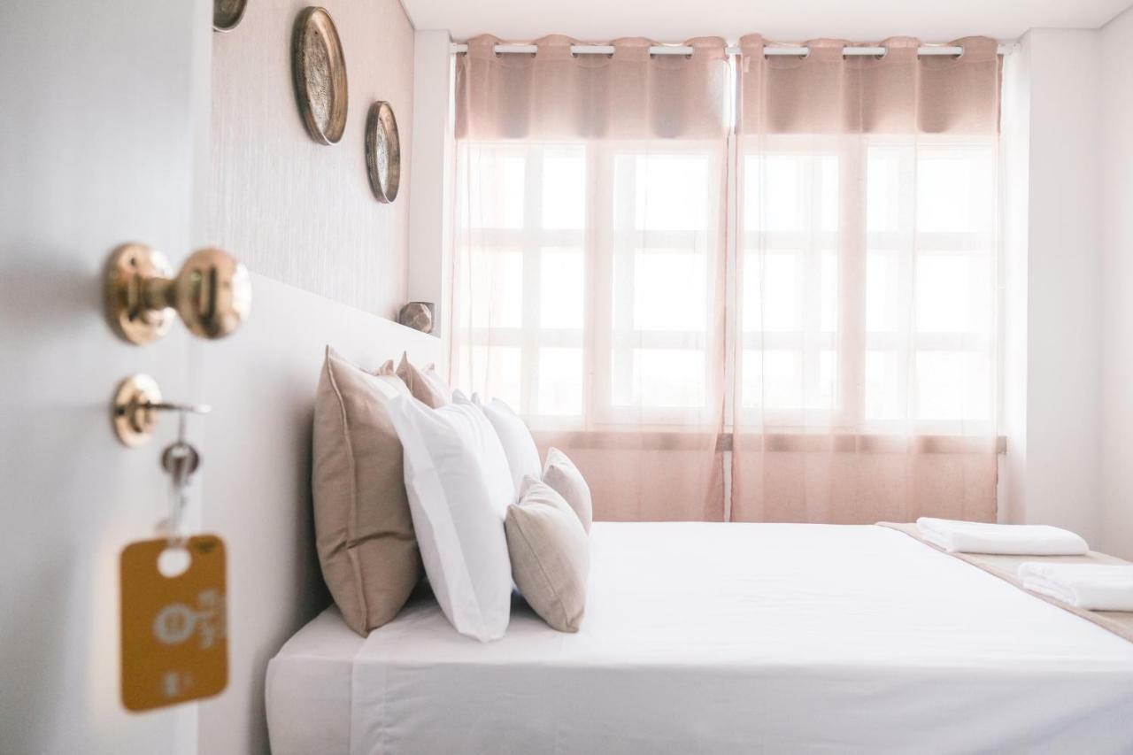 4U Lisbon Suites & Guesthouse VII Airport Екстер'єр фото