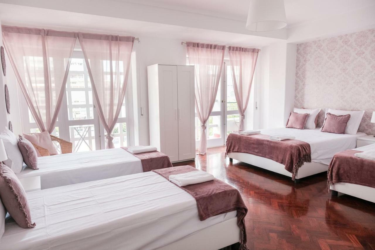 4U Lisbon Suites & Guesthouse VII Airport Екстер'єр фото